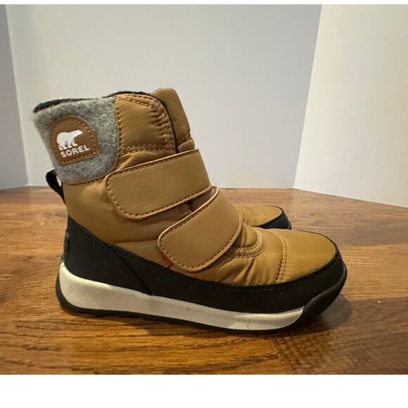 Sorel Kids Whitney II Strap Waterproof Snow Boots – Tan – Size 13 Winter Gear - Picture 2 of 9